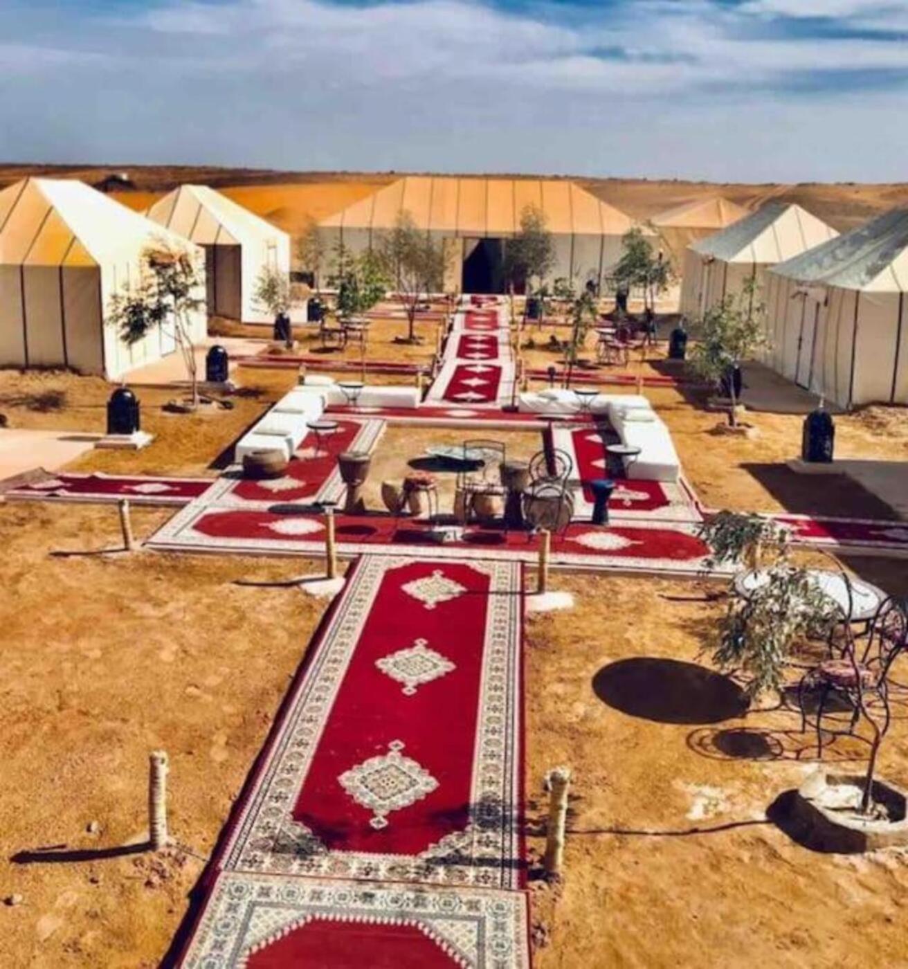Merzouga Camp & Desert Activities ภายนอก รูปภาพ