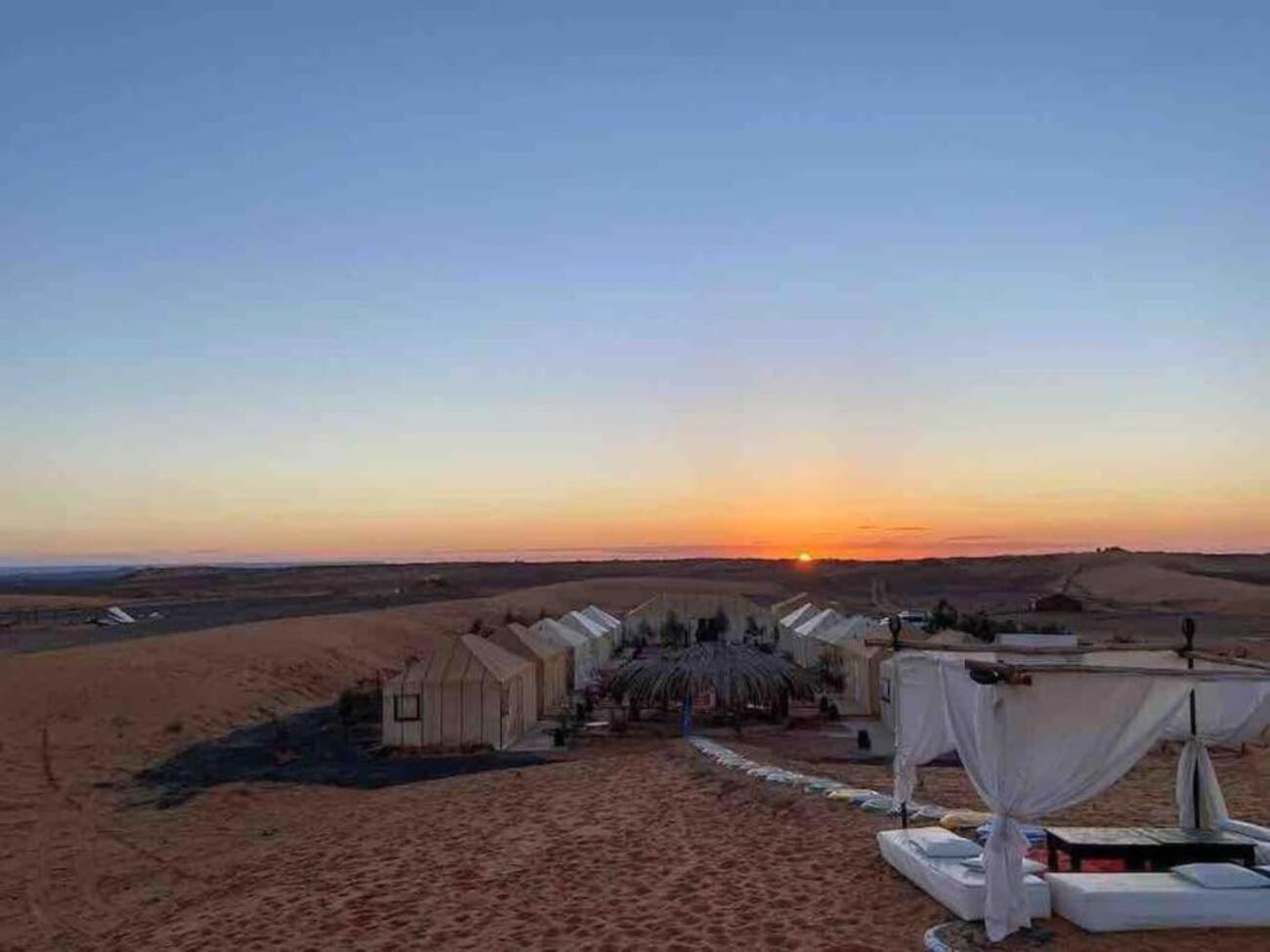 Merzouga Camp & Desert Activities ภายนอก รูปภาพ